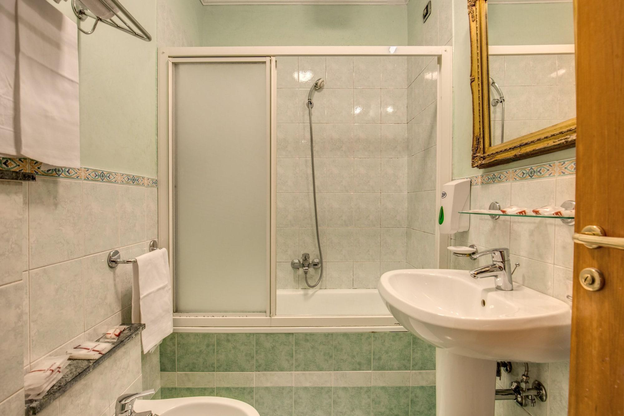 Hotel Montreal Rome Luaran gambar