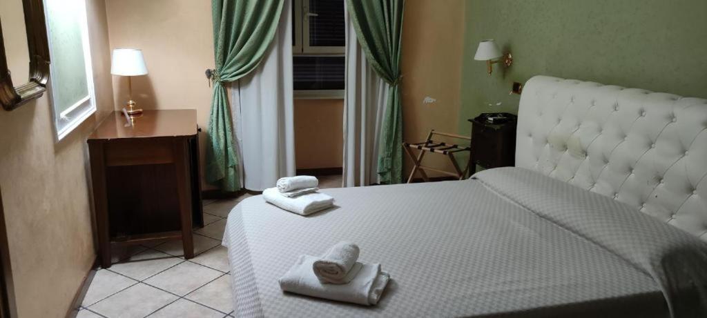 Hotel Montreal Rome Luaran gambar