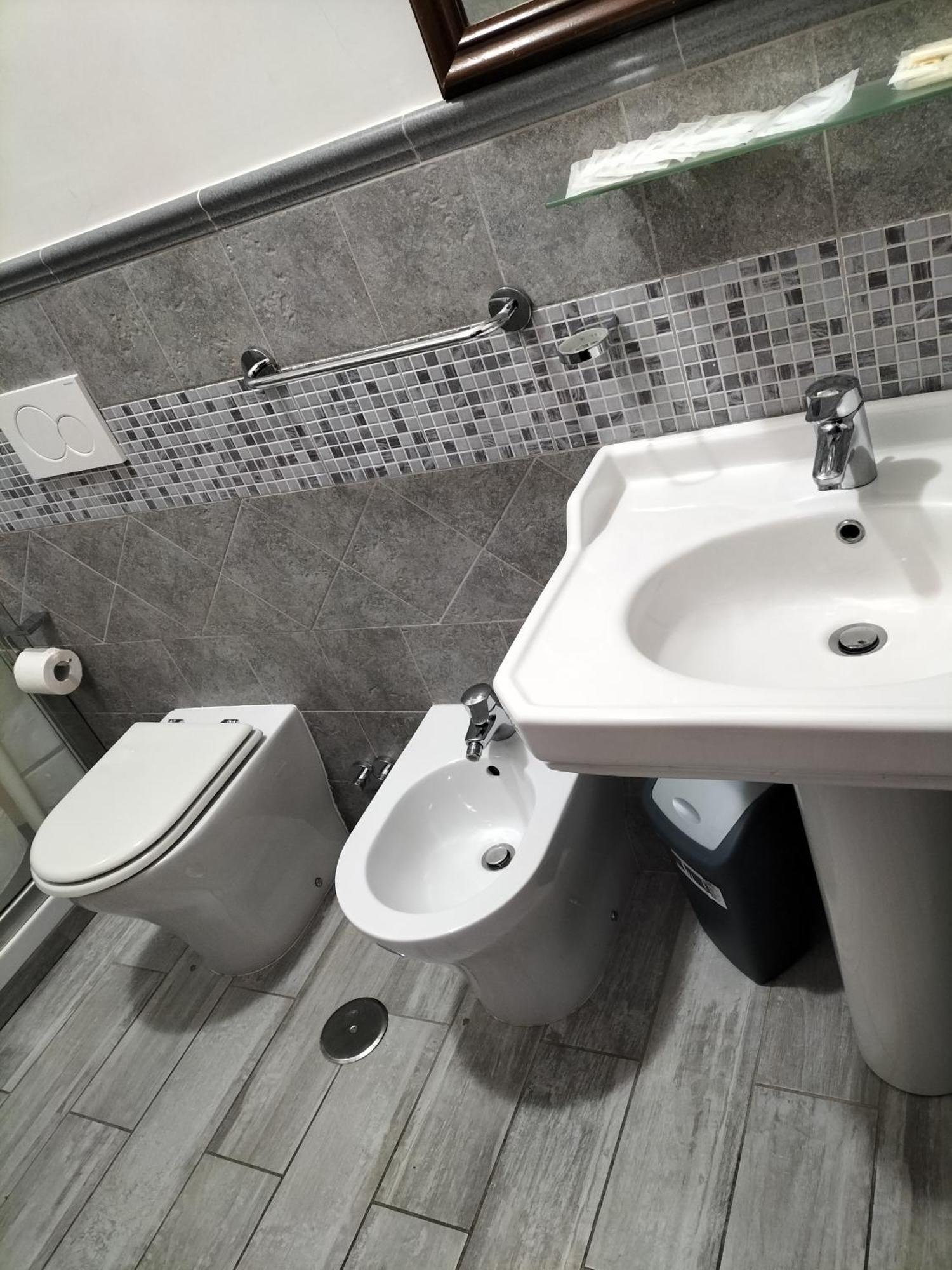 Hotel Montreal Rome Luaran gambar
